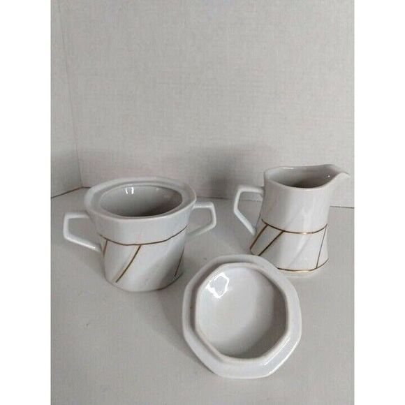 Gallery Collections By Ranmaru Crystalline White Made In Japan Cream & Sugar Set - Picture 3 of 7